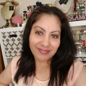 Meet your Posher, Gladys